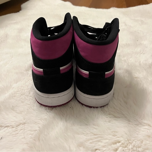 Worn Once! Air Jordan 1 Mid ‘Cactus Flower’ BQ6472-005​ - Picture 6 of 6